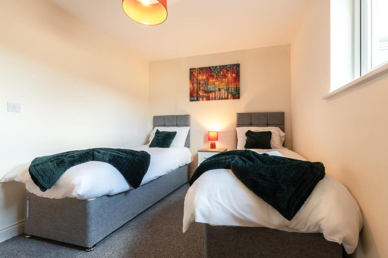 Best Price! 2 Bed City Centre - 4 Single Beds Or 2 Super King, Smart Tvs, Sofa Bed & Free Secure Parking Southampton Exterior foto